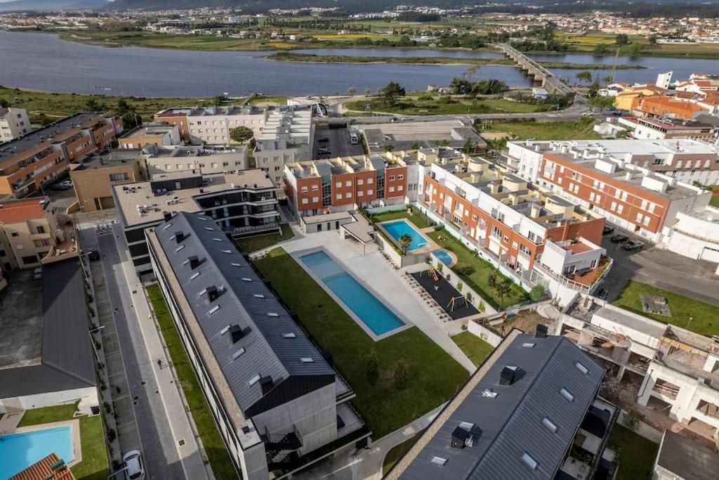 Loca Ofir Duplex - Entre Rio E Mar Apartment Fao Exterior photo